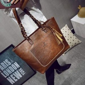 Leather tote